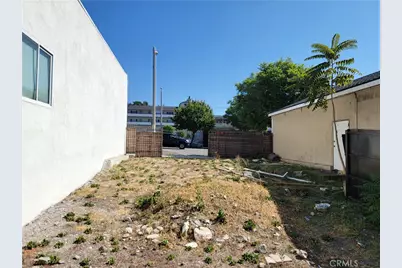 9939 Commerce Avenue, Tujunga, CA 91042 - Photo 8