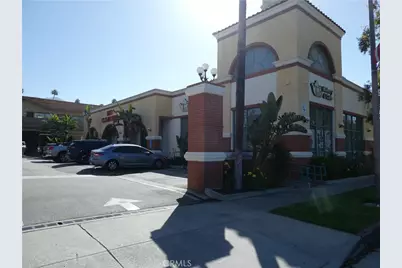 1427 B W Glenoaks Boulevard, Glendale, CA 91201 - Photo 1