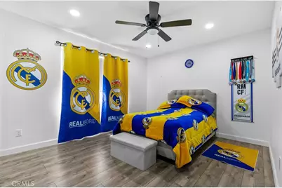 8801 Cedros Avenue #7, Panorama City, CA 91402 - Photo 34