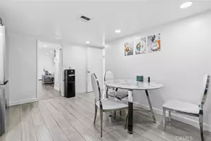 8801 Cedros Ave, Panorama City, CA 91402 - Photo 14