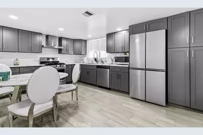 8801 Cedros Avenue #7, Panorama City, CA 91402 - Photo 1