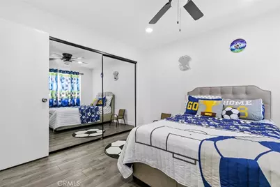 8801 Cedros Avenue #7, Panorama City, CA 91402 - Photo 32