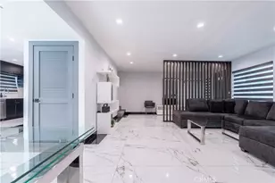 4405 Ventura Canyon Ave, Sherman Oaks, CA 91423 - Photo 8