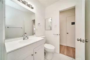 1103 S Hobart Blvd, Los Angeles, CA 90006 - Photo 10