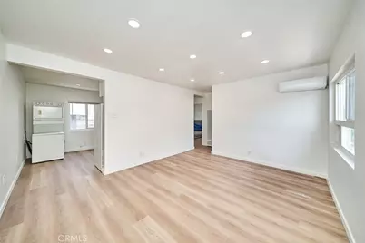1103 S Hobart Boulevard, Los Angeles, CA 90006 - Photo 28