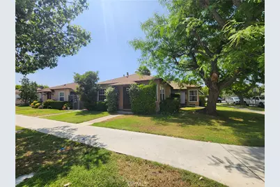 11820 Victory Boulevard, North Hollywood, CA 91606 - Photo 1