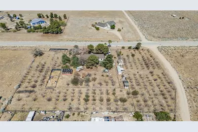 49750 Three Points Road, Lancaster, CA 93536 - Photo 56