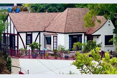 641 Canyon Drive, Glendale, CA 91206 - Photo 1