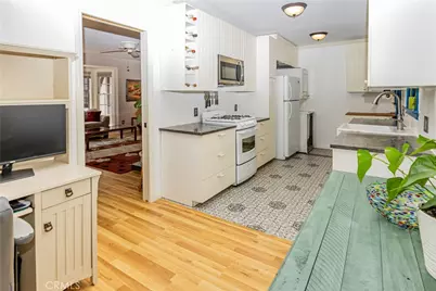 641 Canyon Drive, Glendale, CA 91206 - Photo 16