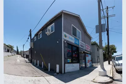 285 W 9th Street, San Pedro, CA 90731 - Photo 4