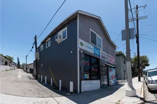 285 W 9th St, San Pedro, CA 90731 - Photo 4