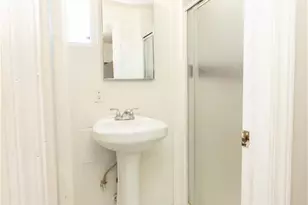 285 W 9th St, San Pedro, CA 90731 - Photo 22