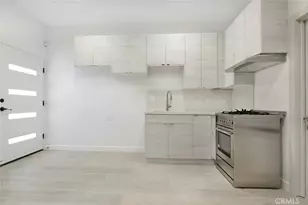 6709 Mammoth Ave, Los Angeles, CA 91405 - Photo 20