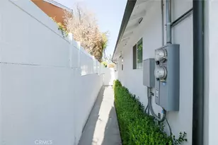 6709 Mammoth Ave, Los Angeles, CA 91405 - Photo 30