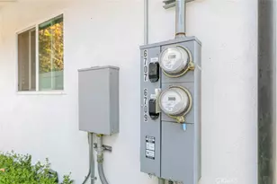 6709 Mammoth Ave, Los Angeles, CA 91405 - Photo 24