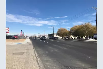 15283 Cholame Road, Victorville, CA 92392 - Photo 8