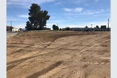 15283 Cholame Road, Victorville, CA 92392 - Photo 12