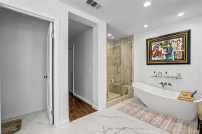 21756 Redwood Canyon Place, Saugus, CA 91390 - Photo 14