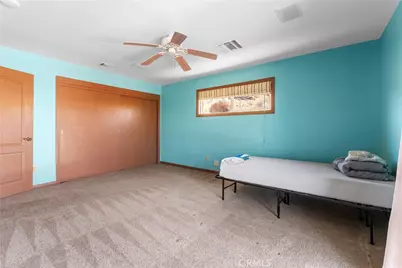 32451 Valyermo Road, Pearblossom, CA 93553 - Photo 16