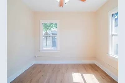 1805 W 35th Street, Los Angeles, CA 90018 - Photo 18