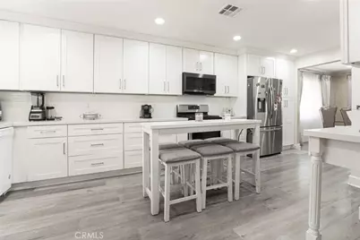 4710 Ventura Canyon Avenue, Sherman Oaks, CA 91423 - Photo 16