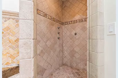 4710 Ventura Canyon Avenue, Sherman Oaks, CA 91423 - Photo 30