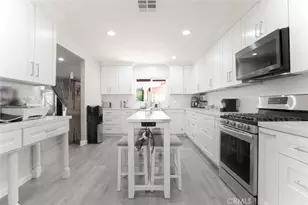 4710 Ventura Canyon Ave, Sherman Oaks, CA 91423 - Photo 14