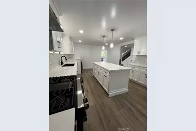 2430 Orange Avenue, La Crescenta, CA 91214 - Photo 16