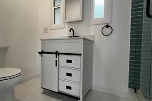 2430 Orange Ave, La Crescenta, CA 91214 - Photo 34