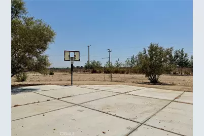 5330 Goss Road, Phelan, CA 92371 - Photo 34