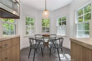 10452 Lindbrook Dr, Los Angeles, CA 90024 - Photo 22