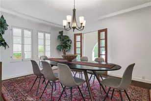 10452 Lindbrook Dr, Los Angeles, CA 90024 - Photo 16