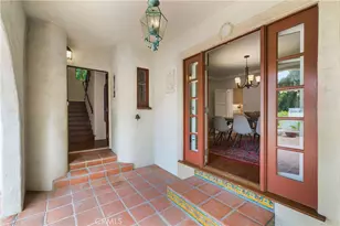 10452 Lindbrook Dr, Los Angeles, CA 90024 - Photo 4