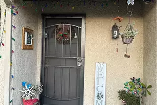 9542 Via Venezia, Burbank, CA 91504 - Photo 2