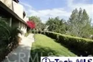 9542 Via Venezia, Burbank, CA 91504 - Photo 4