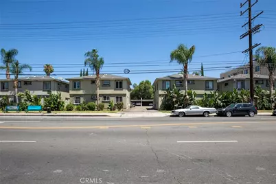 15445 Vanowen Street, Van Nuys, CA 91406 - Photo 2