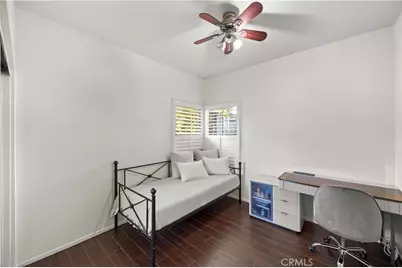 27503 Wellsley Way, Valencia, CA 91354 - Photo 16