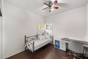 27503 Wellsley Way, Valencia, CA 91354 - Photo 16