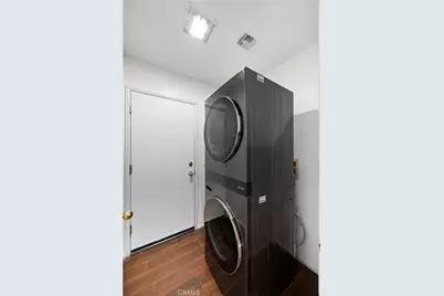 27503 Wellsley Way, Valencia, CA 91354 - Photo 14