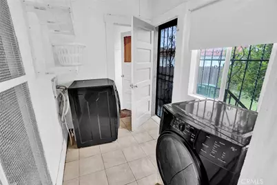 1417 S Norton Avenue, Los Angeles, CA 90019 - Photo 10