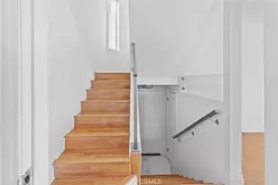 14715 Saticoy St, Van Nuys, CA 91405 - Photo 18