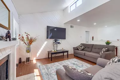 10435 Newhome Avenue #7, Sunland, CA 91040 - Photo 12