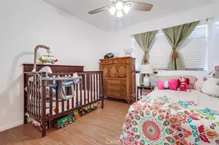 10435 Newhome Ave, Sunland, CA 91040 - Photo 32