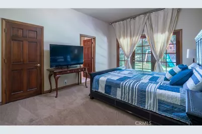 375 Berkshire Avenue, La Canada Flintridge, CA 91011 - Photo 30