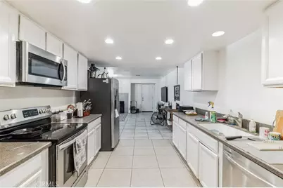 17755 Avenida Manzana, Desert Hot Springs, CA 92241 - Photo 6