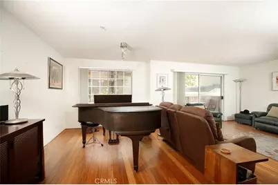 510 N Shelton Street #2, Burbank, CA 91506 - Photo 4