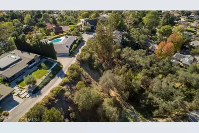 3226 Menlo Drive, Glendale, CA 91208 - Photo 4