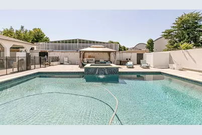 11024 Peoria Street, Los Angeles, CA 91352 - Photo 24