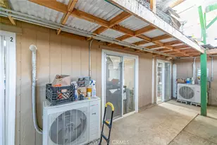 11024 Peoria St, Los Angeles, CA 91352 - Photo 48