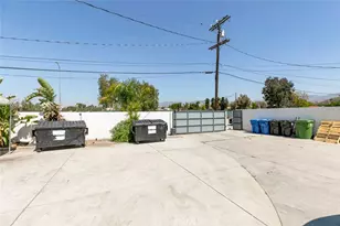 11024 Peoria St, Los Angeles, CA 91352 - Photo 8